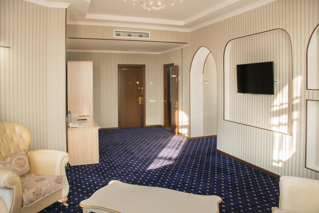 Hotel Khanaka Turkistan 외부 사진